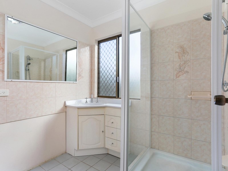 37 Dame Patti Drive, Sunrise Beach QLD 4567