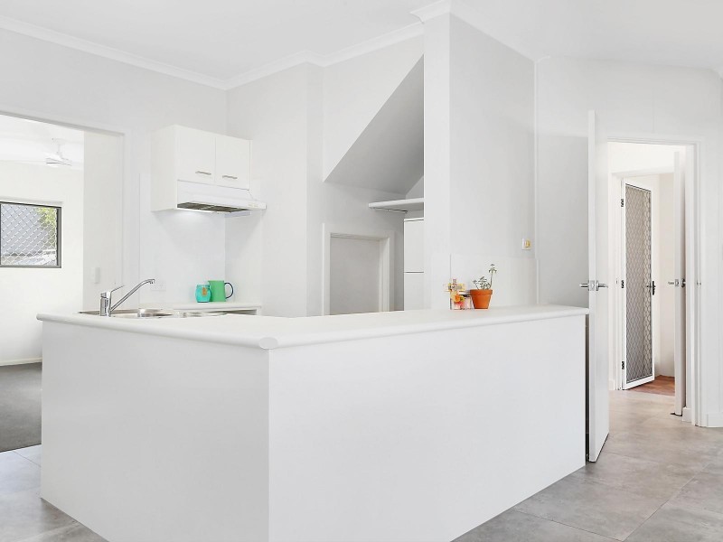 1/53 Southern Cross Parade, Sunrise Beach QLD 4567