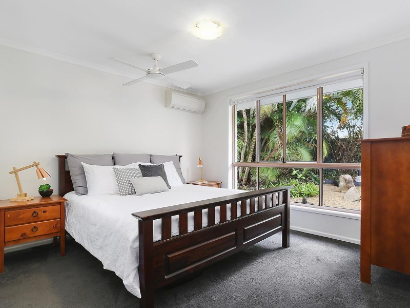 16 Columbia Drive, Sunrise Beach QLD 4567