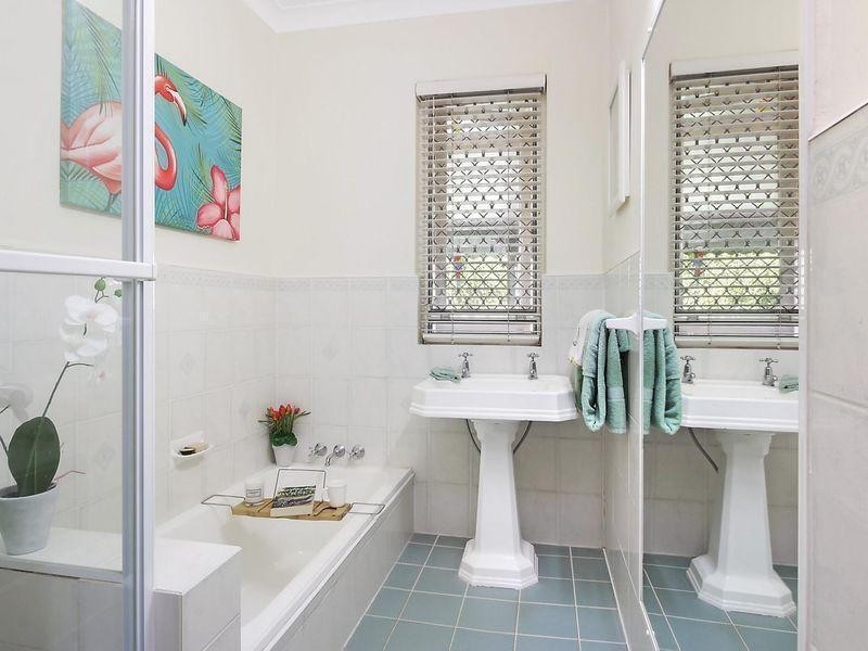 20 Ormonde Road, Yeronga QLD 4104