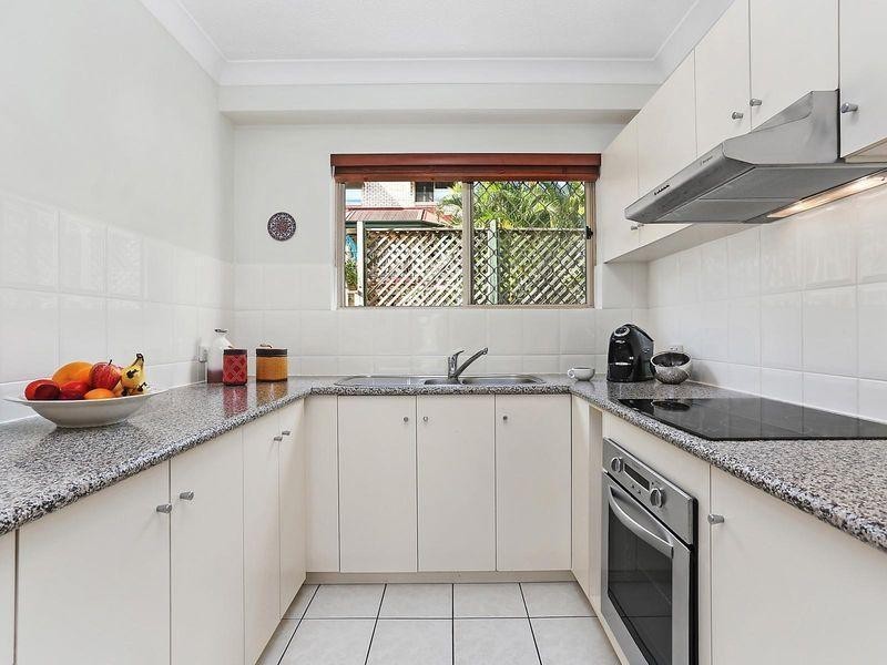 1/20 Dulwich Road, Yeronga QLD 4104