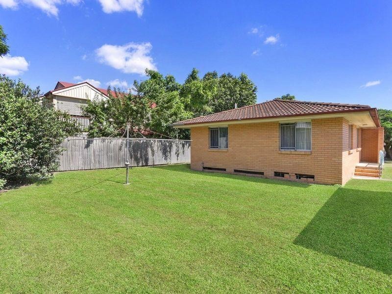 58 Stevens Street, Yeronga QLD 4104