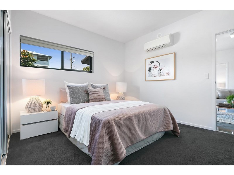 2/21 Yeronga Street, Yeronga QLD 4104