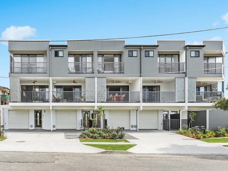 2/75 Kingsley Parade, Yeronga QLD 4104