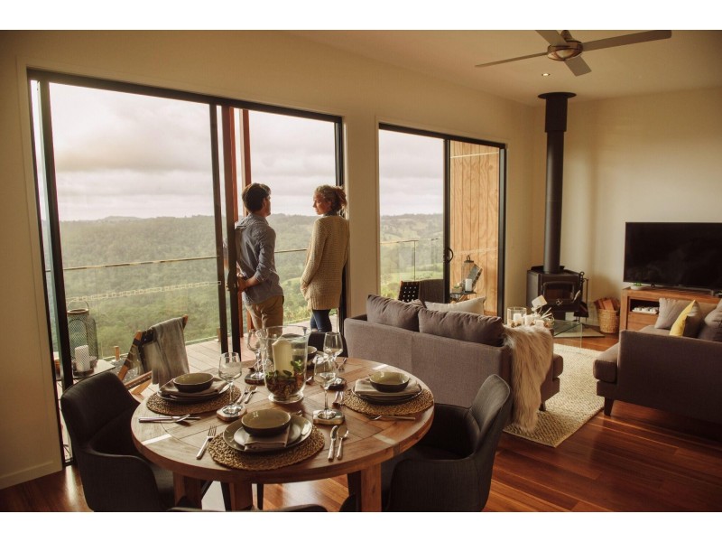 27 Skerman Lane, Booroobin QLD 4552