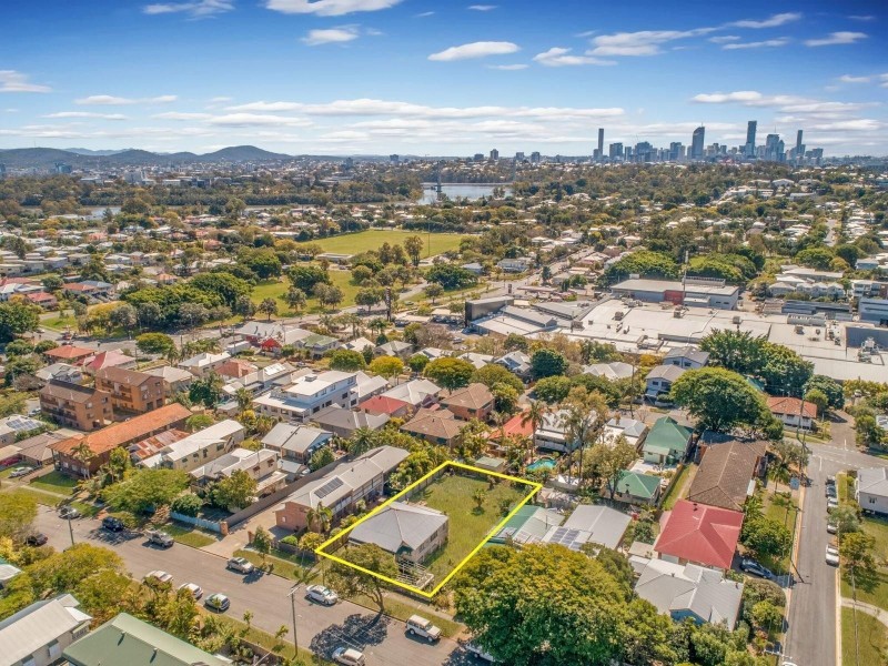 26 Brassey Street, Fairfield QLD 4103