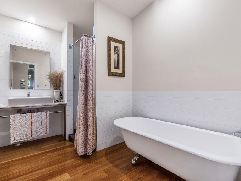 37 Redfern Street, Woolloongabba QLD 4102