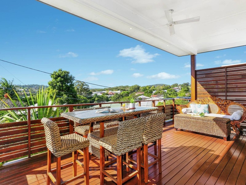 17 Downes Street, Tarragindi QLD 4121