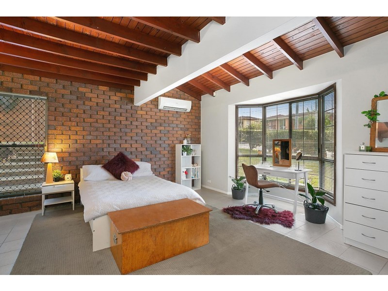 2 Brochet Street, Mansfield QLD 4122