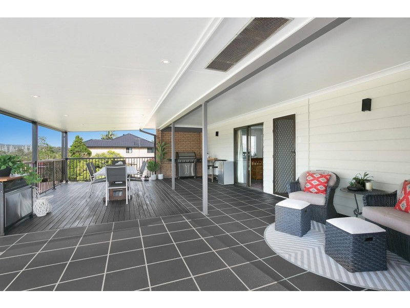 2 Brochet Street, Mansfield QLD 4122