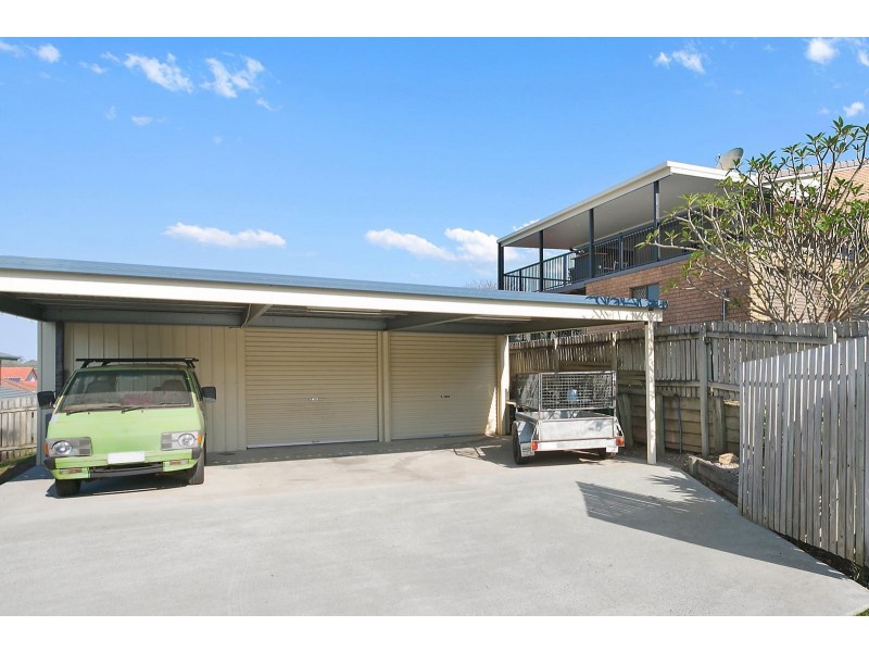 2 Brochet Street, Mansfield QLD 4122