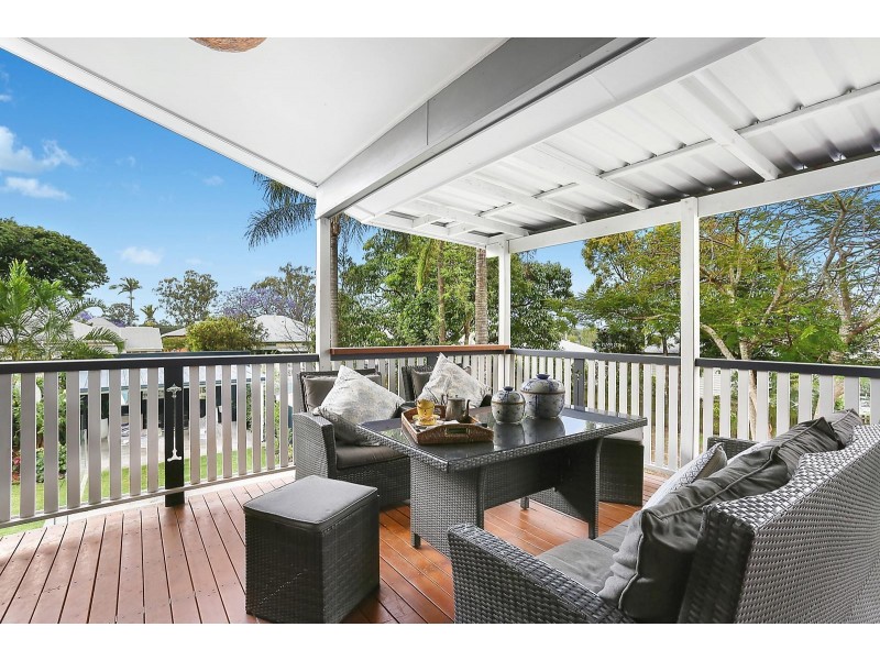 11 Myla Terrace, Tennyson QLD 4105