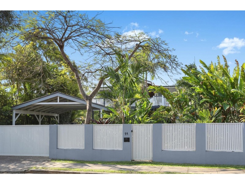 11 Myla Terrace, Tennyson QLD 4105