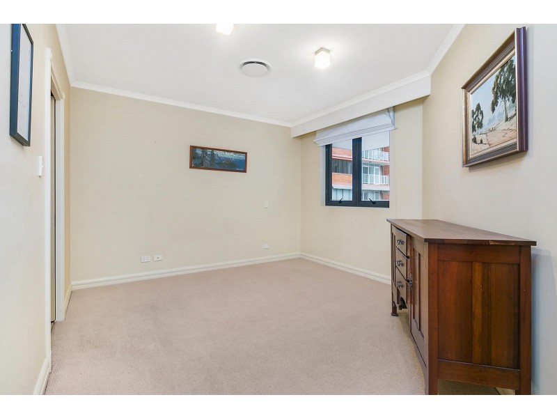 25/76 Thorn Street, Kangaroo Point QLD 4169