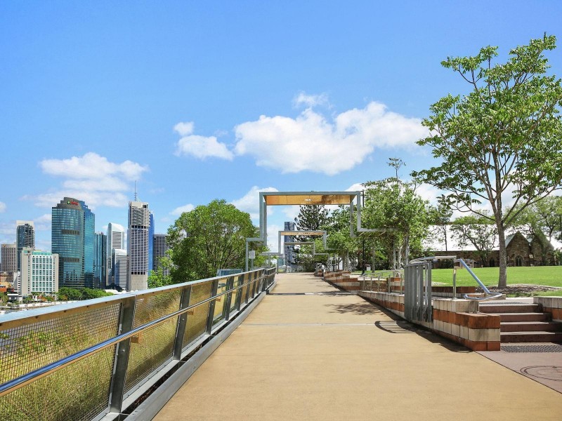 25/76 Thorn Street, Kangaroo Point QLD 4169