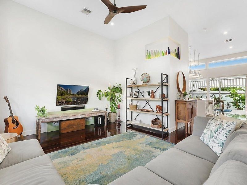 28 Ormadale Road, Yeronga QLD 4104