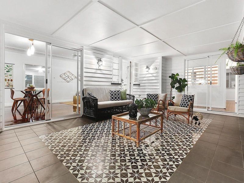 28 Ormadale Road, Yeronga QLD 4104