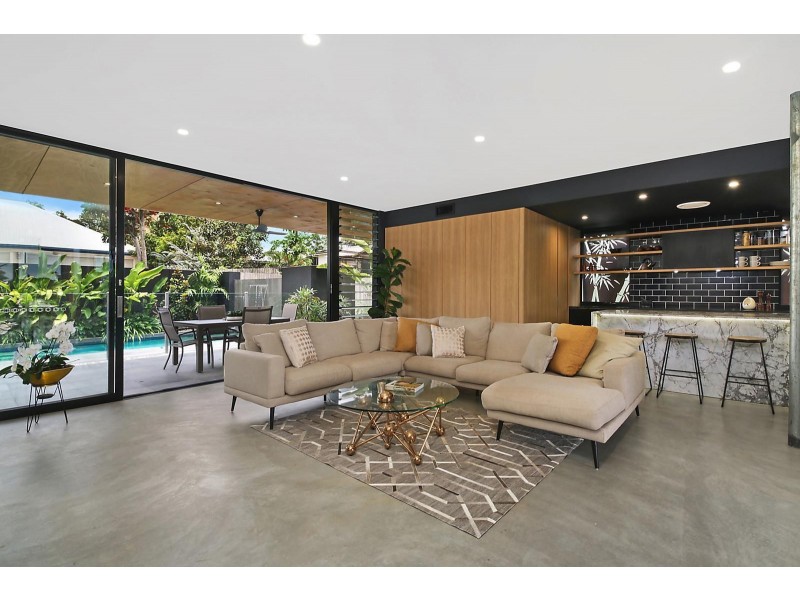 24 Athol Street, Yeronga QLD 4104