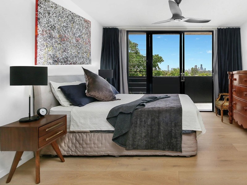 24 Athol Street, Yeronga QLD 4104