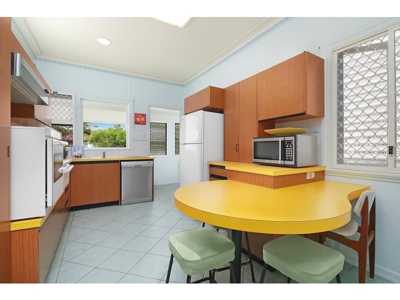 17 Pallaranda Street, Tarragindi QLD 4121