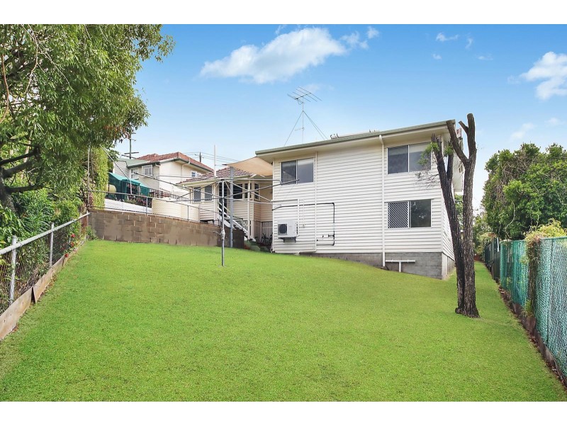 17 Pallaranda Street, Tarragindi QLD 4121