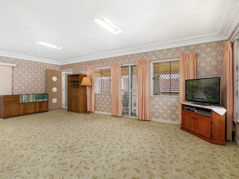 17 Lutzow Street, Tarragindi QLD 4121