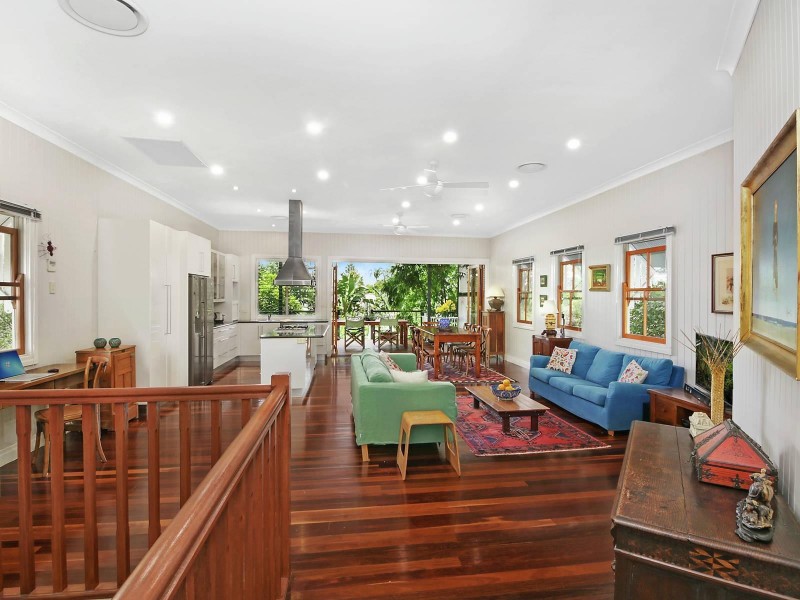 65 Qualtrough Street, Woolloongabba QLD 4102