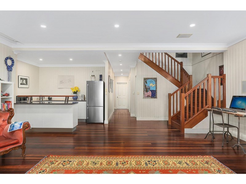 65 Qualtrough Street, Woolloongabba QLD 4102