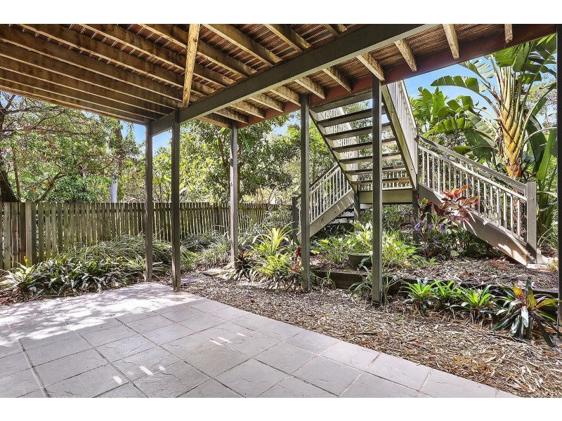 65 Qualtrough Street, Woolloongabba QLD 4102