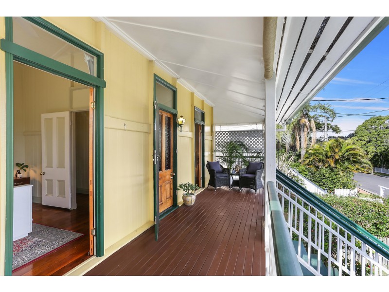 8 Taylor Street, Annerley QLD 4103