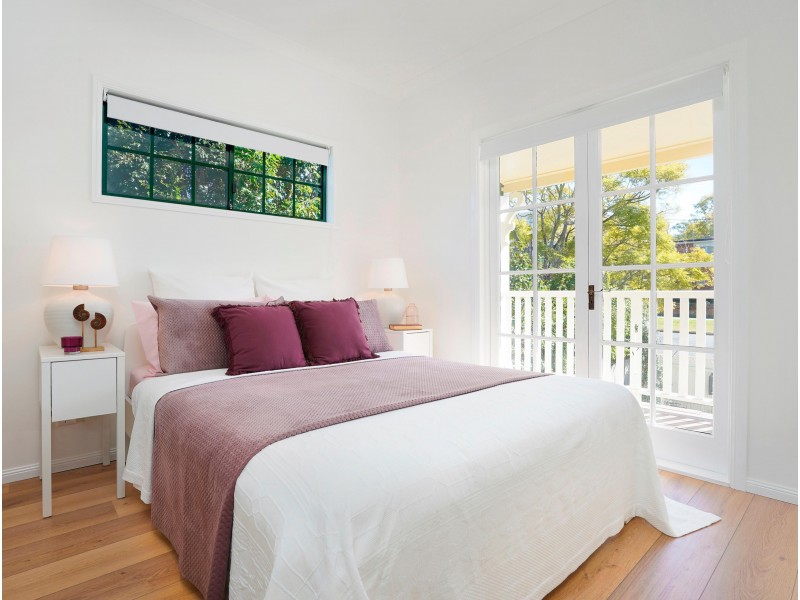 56 Ellen Street, Oxley QLD 4075