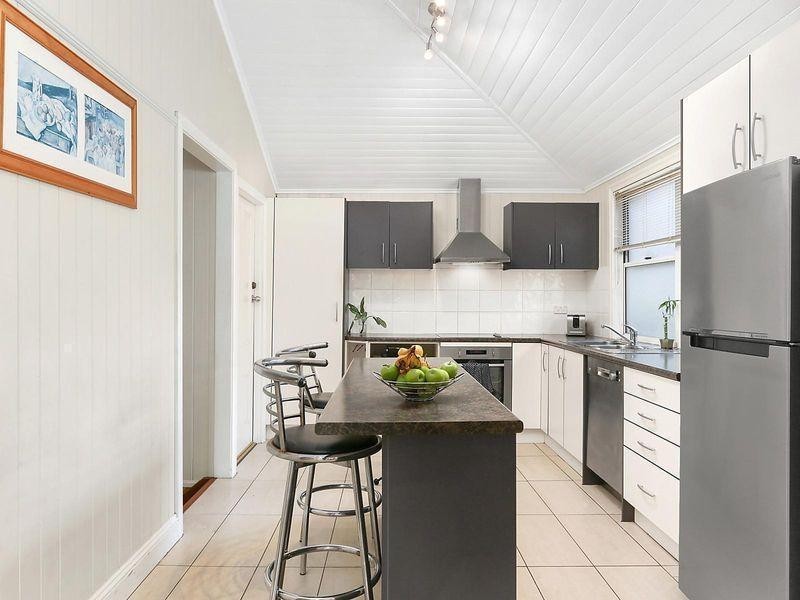 4/12 Somervell Street, Annerley QLD 4103