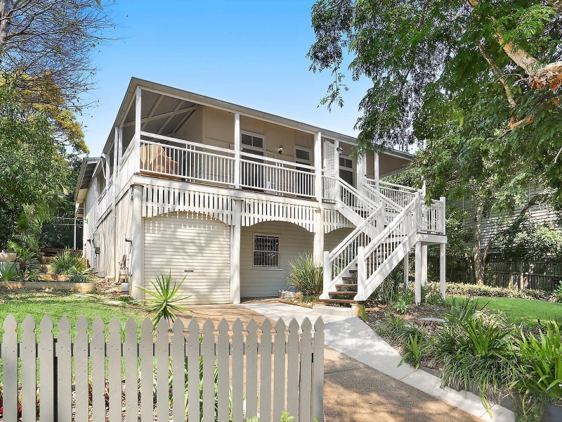 40 Sterculia Avenue, Holland Park West QLD 4121