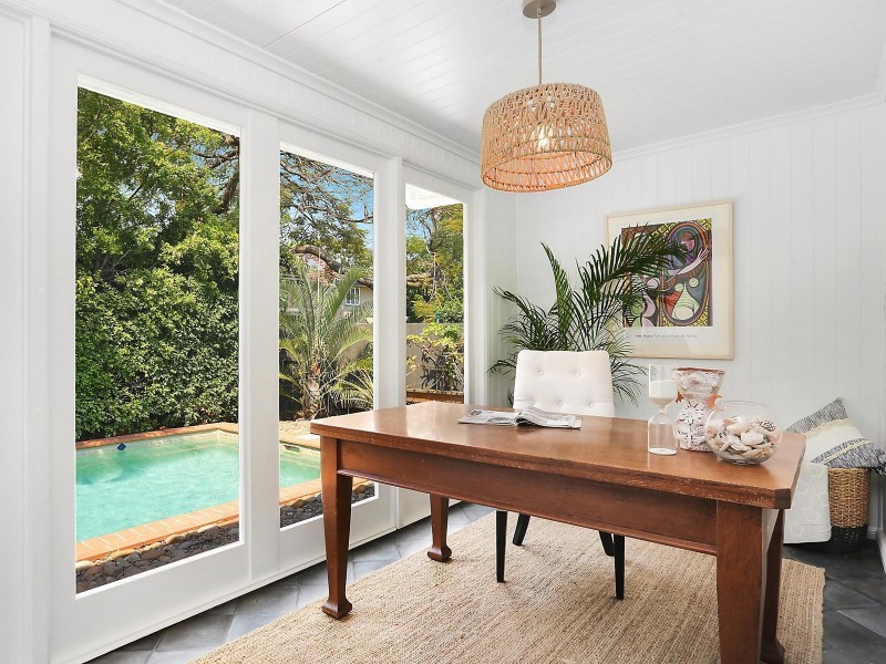 40 Sterculia Avenue, Holland Park West QLD 4121