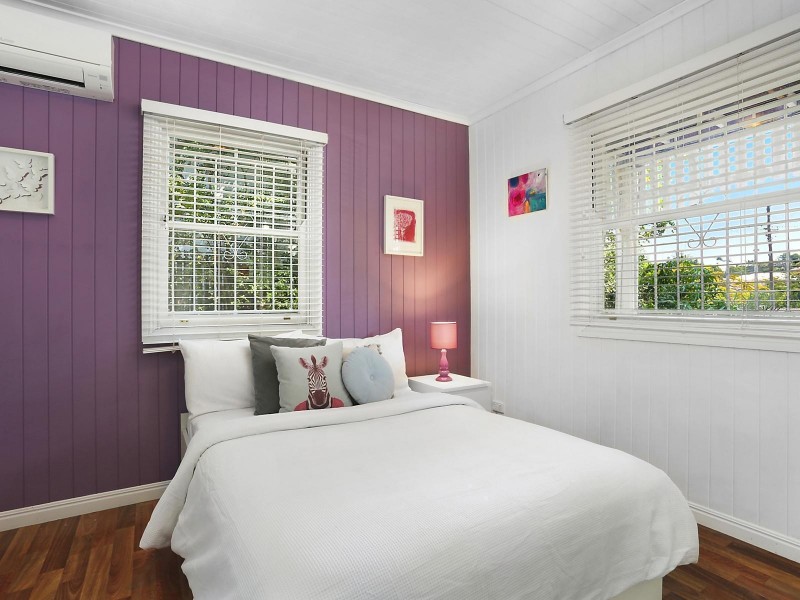 40 Sterculia Avenue, Holland Park West QLD 4121