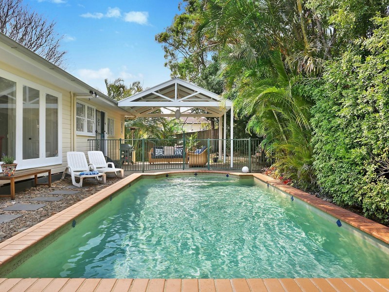 40 Sterculia Avenue, Holland Park West QLD 4121