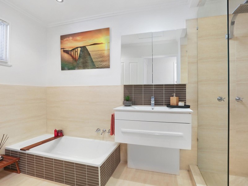 10 Marford Street, Chermside West QLD 4032