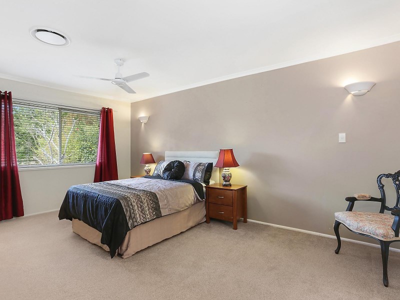 623 Hawkesbury Road, Anstead QLD 4070