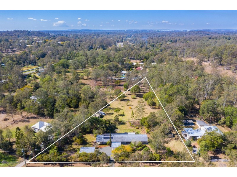 623 Hawkesbury Road, Anstead QLD 4070