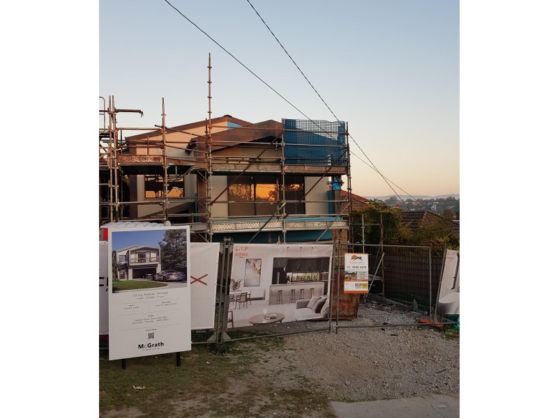 13 Lily Avenue, Yeronga QLD 4104