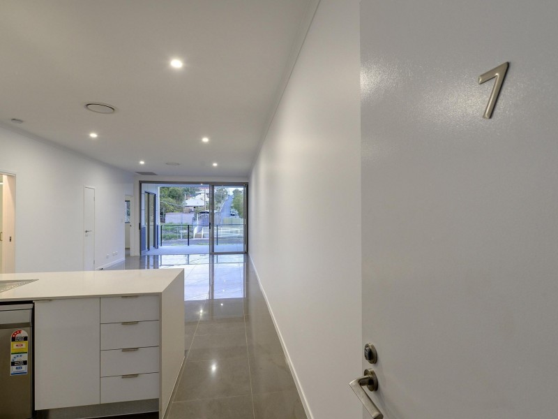 8/81 Mildmay Street, Fairfield QLD 4103