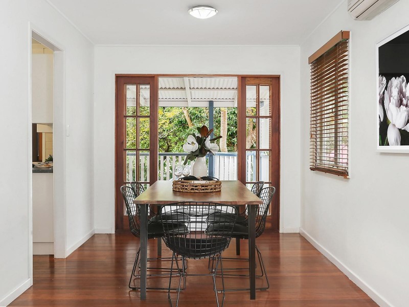 59 Soden Street, Yeerongpilly QLD 4105