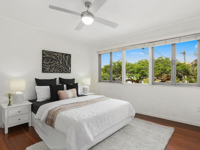 59 Soden Street, Yeerongpilly QLD 4105