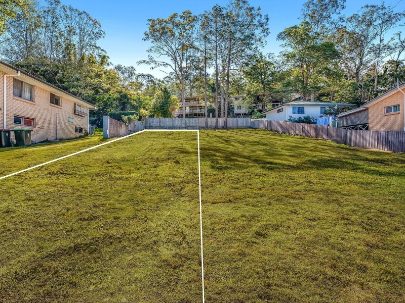 102 Barmore Street, Tarragindi QLD 4121