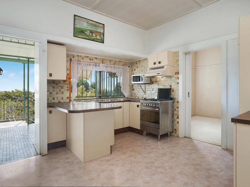 58 Cracknell Road, Annerley QLD 4103