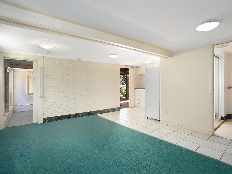 58 Cracknell Road, Annerley QLD 4103