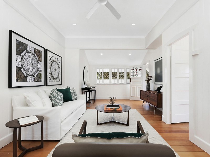 16 Ashby Street, Fairfield QLD 4103