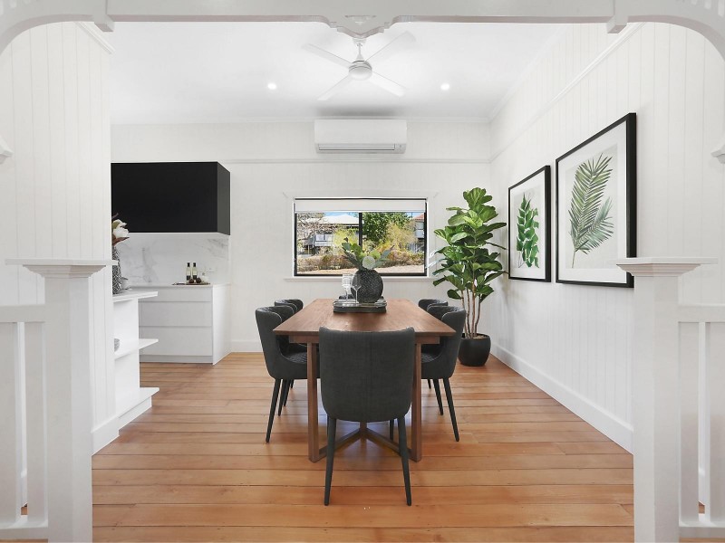 16 Ashby Street, Fairfield QLD 4103