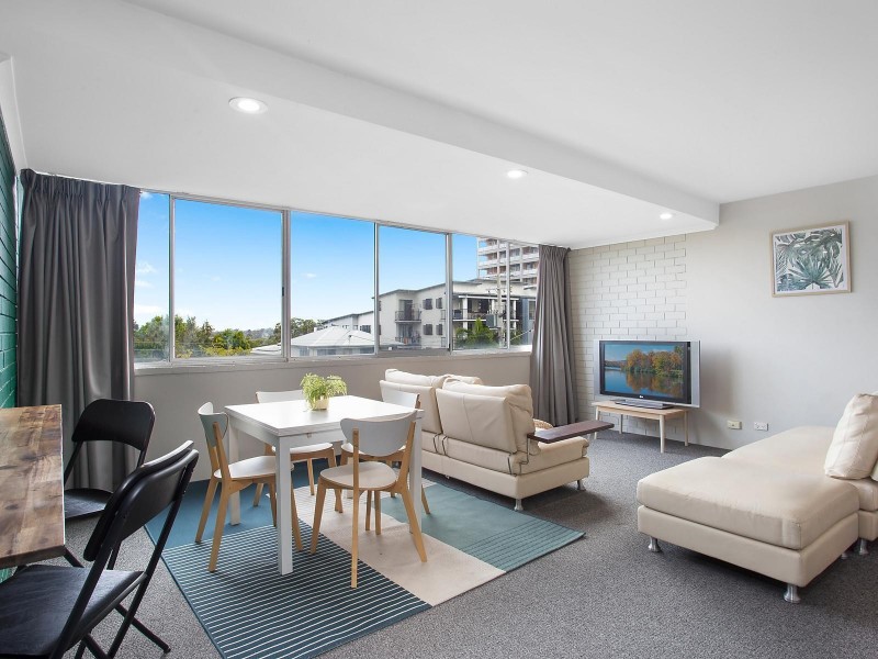 Level 2, 19/104 Dornoch Terrace, Highgate Hill QLD 4101