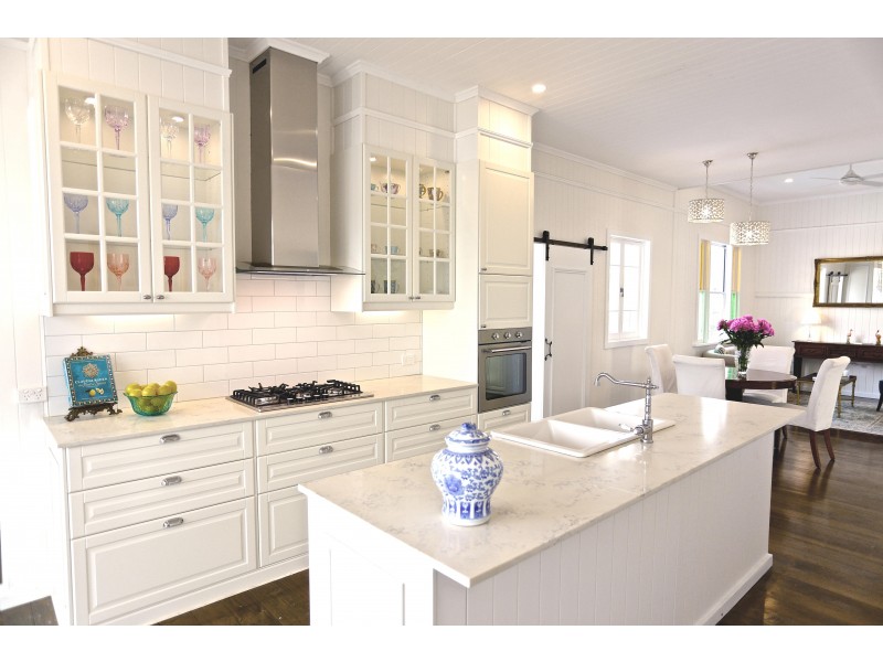 15 Ellesmere Street, Yeronga QLD 4104